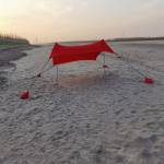 beach tent-sun-shelter-with-sandbags-13