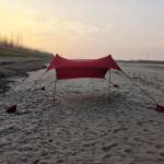 beach tent-sun-shelter-with-sandbags-10